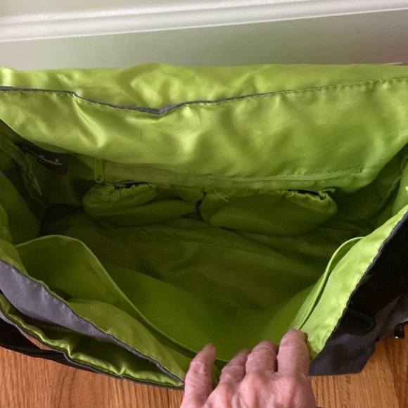Eddie Bauer Baby/Diaper Bag - Picture 8 of 13